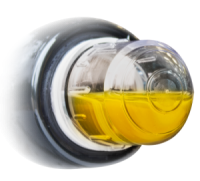Visual oil analysis with sight glasses is crucial for early detection of possible oil problems and oil contamination.
This is able to prevent contamination issues such as oxidation, degradation and corrosion. These systems can remove large quantities of free, emulsified and dissolved water.