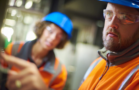 Unexpected temperature changes during spring and fall can make building occupants of skyscrapers uncomfortable, and increase the operating expense of the facility.