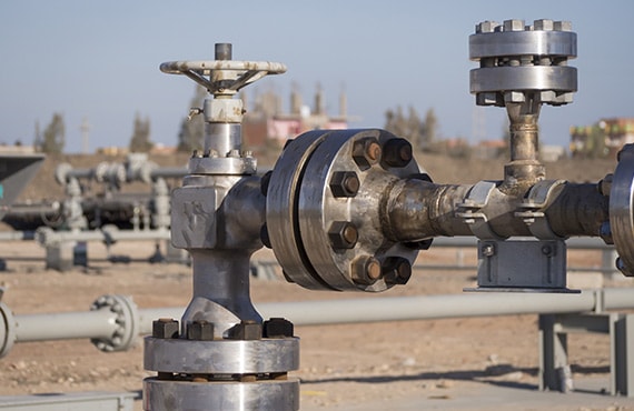 Automated Emergency Shutdown and Choke valves are critical for safely limiting or shutting down prolific wells, providing flow management for severe service such as high erosion and high-pressure conditions. 